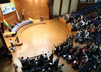 La sesión de Asamblea, en Sucre.