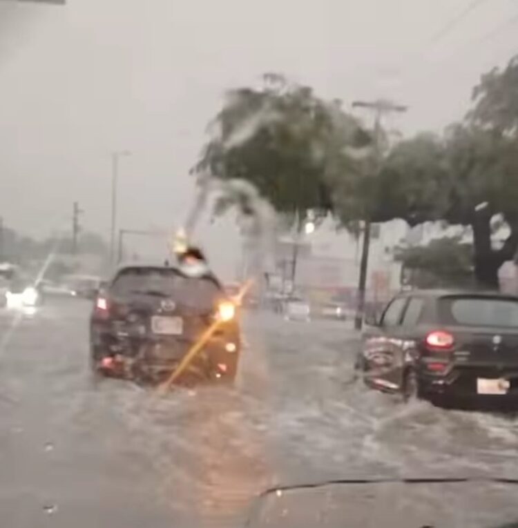 Santa Cruz amaneció este miércoles con lluvias.