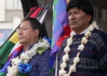 El presidente Luis Arce y el expresidente Evo Morales.