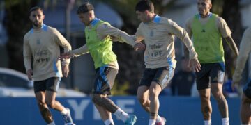 Escena de una práctica de la selección de Argentina