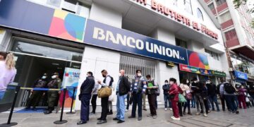 Una agencia del banco Unión en la El Prado, en el centro de La Paz.
Foto: Archivo.
