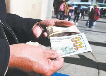dólar
