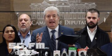 El jefe de bancada de CC en Diputados, Enrique Urquidi.