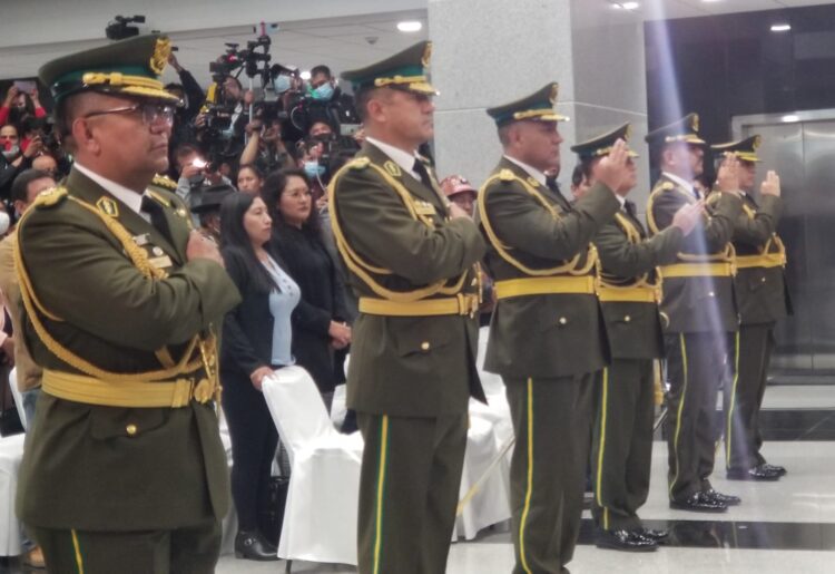 Posesión del nuevo Alto Mando Policial en la Casa Grande del Pueblo, en 2024.