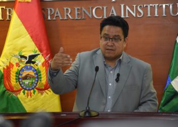 El ministro de Justicia, César SIles
