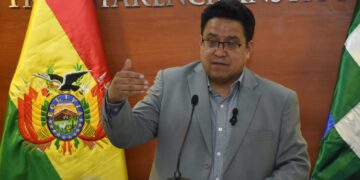 El ministro de Justicia, César SIles