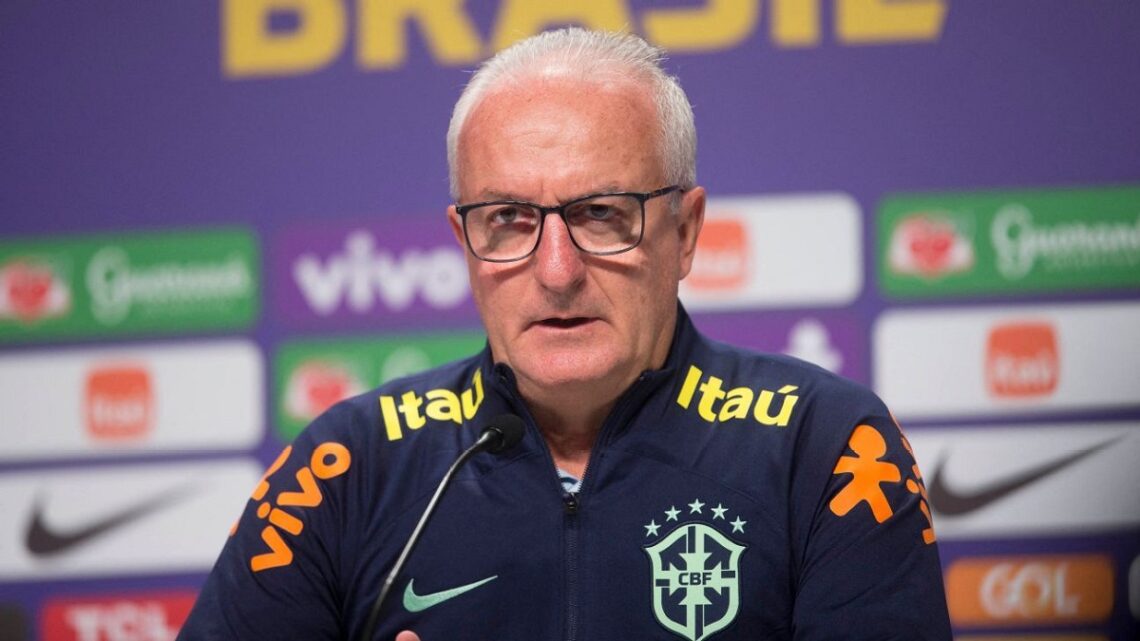 Dorival Júnior en conferencia de prensa