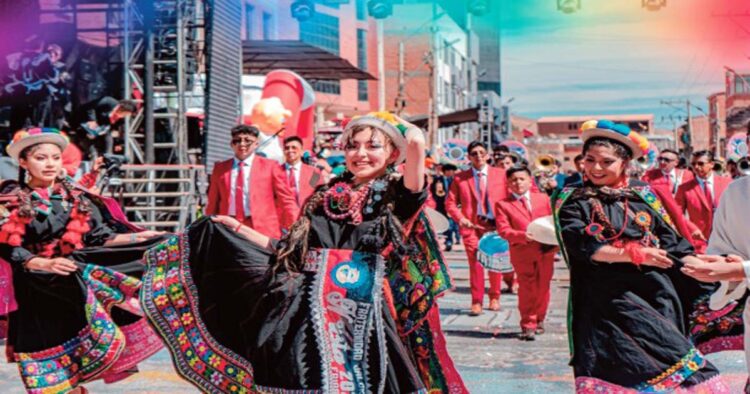 Foto de archivo de la festividad de Ch'utillos, en Potosí.