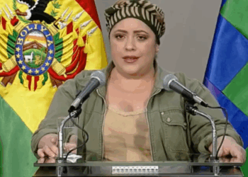La ministra de la Presidencia invita a Evo Morales a dialogar.