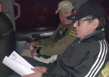 Maximiliano Dávila, en su traslado de San Pedro al aeropuerto internacional de El Alto.