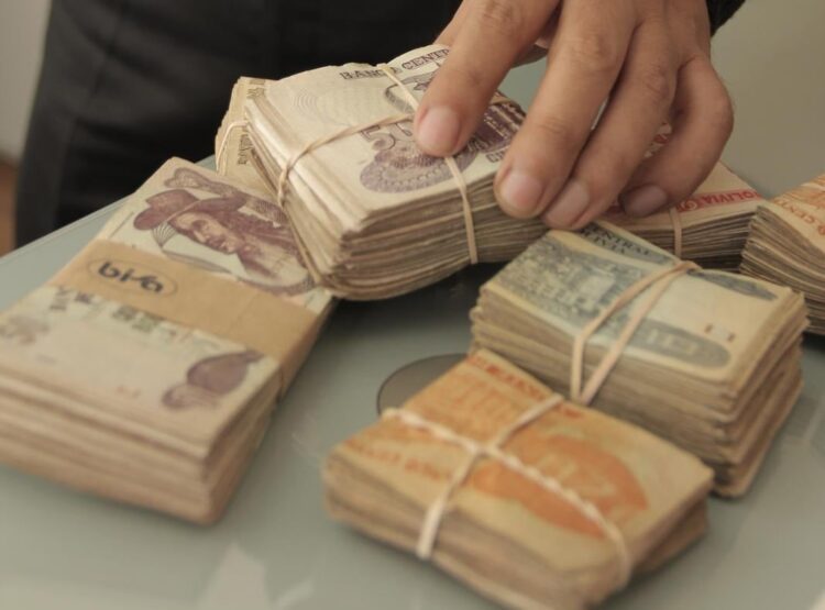 El dinero estaba dentro de mochilas (imagen referencial). Foto: Archivo