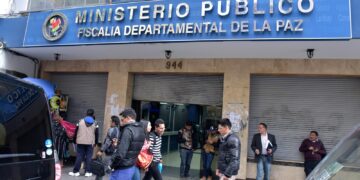 El frontis del Ministerio Público de La Paz.
