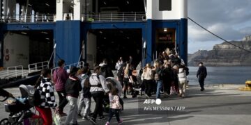 Los pobladores se van de la isla