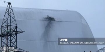 El dron provocó un daño menor en el sarcófago