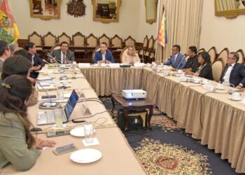 Sala plena del TSJ se reúne con el presidente del Consejo de la Magistratura.
