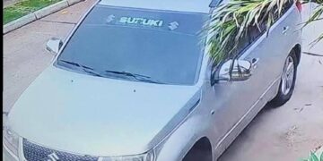 El vehículo utilizado por los sicarios