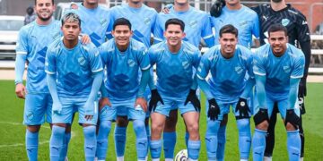 La formación de Bolívar de este sábado en Londres, su tercer partido de preparación.