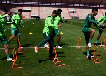 Incidencia de una práctica anterior de la Selección Boliviana en el Titán de El Alto.