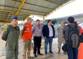 Se realiza una coordinación interinstitucional. Foto: Facebook CaféNoticias.