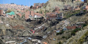 Así quedó la avenida Libertad luego del deslizamiento, en 2019. Foto: Archivo La Razón.