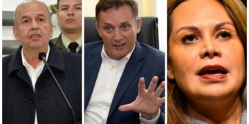 Los exministros del gobierno transitorio de Jeanine Áñez, Arturo Murillo,Luis Fernando López y Roxana Lizárraga son acusados por el caso Gases lacrimógenos de Ecuador.