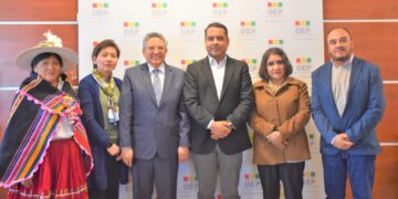 Los vocales del TSE y el presidente de la CEPB, Giovanni Ortuño.