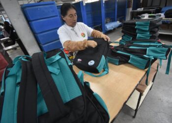 Las mochilas escolares se distribuirán hasta abril. Foto: GAMLP.