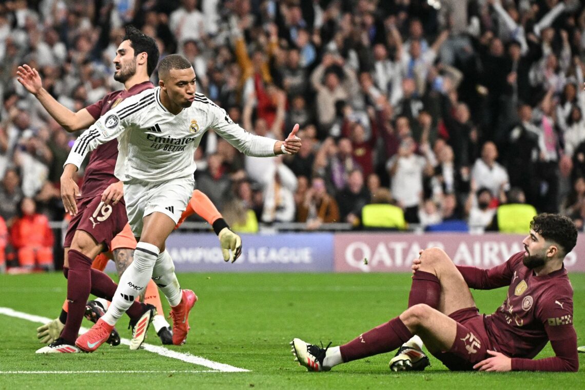 El astro francés Kylian Mbappé hizo los tres goles del triunfo.