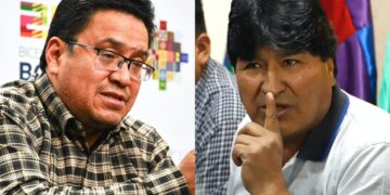 El ministro César Siles y el expresidente Evo Morales.