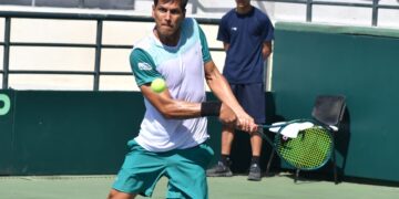 El tenista boliviano Federico Zeballos en Santo Domingo.