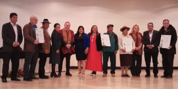 Algunos alcaldes con representantes de la FAM y Unicef.
