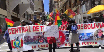 Marcha anterior de la Central de Trabajadores de Bolivia.