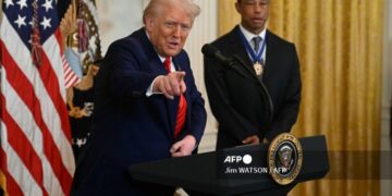 Trump prefiere confiar en Vladimir Putin