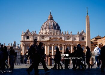 En el Vaticano las cosas avanzan a media máquina