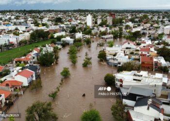 La ciudad de Bahía Blanca quedó inundada