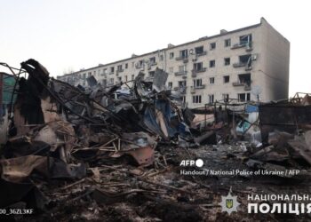 Varios edificios fueron alcanzados por las bombas