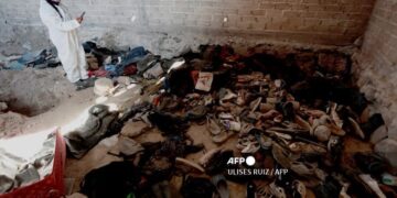 Se encontró restos humanos y una gran cantidad de ropa