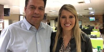 El exalcalde Luis Revilla y su esposa Maricruz Rivera.