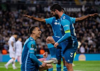 Anthony e Isco festejan uno de los 4 goles del Betis.
