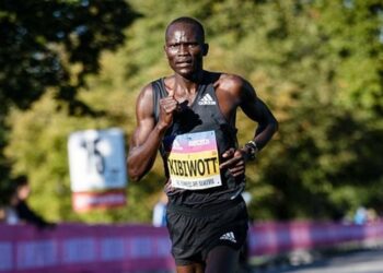 Kibiwott Kandie durante una de sus competencias.