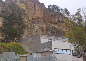 Cuatro taludes amenazan con deslizarse en la zona Codavisa de La Paz.