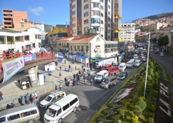 La Alcaldía de La Paz implementará GPS para erradicar los "trameajes".