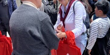 Amparo Ballivián