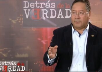El presidente Luis Arce en entrevista con DTV.