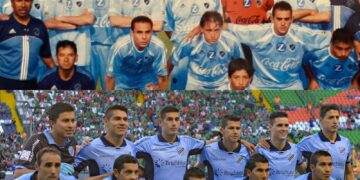 Las dos formaciones históricas, en la superior el equipo de 2004 y en la inferior de 2014.