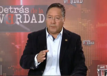 El presidente Luis Arce en entrevista con DTV.