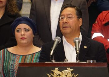 El presidente Luis Arce en conferencia de prensa