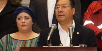El presidente Luis Arce en conferencia de prensa