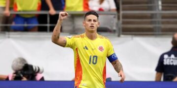 James Rodríguez con la camiseta de su selección.
