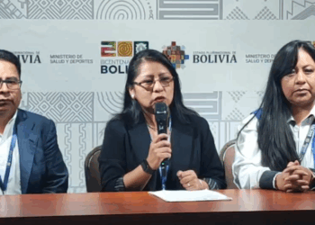 Autoridades del Ministerio de Salud lanzan el concurso.